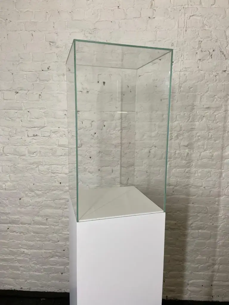 Coiffe en stock - H70/40/40 cm - Verre