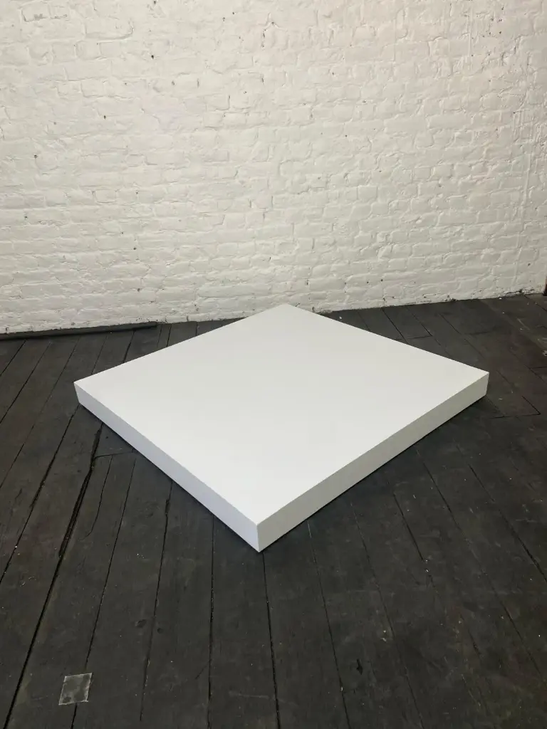 Socle en stock - H10/120/120 cm - Blanc