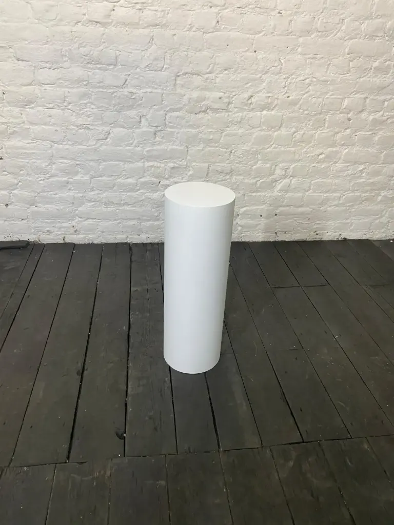 Plinth in stock - H60 diameter 20 cm - White