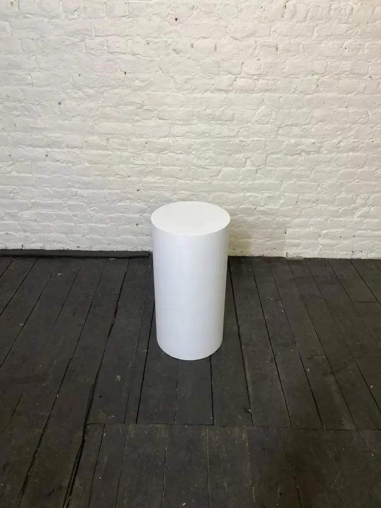 Socle en stock - H65 diamètre 31 cm - Blanc