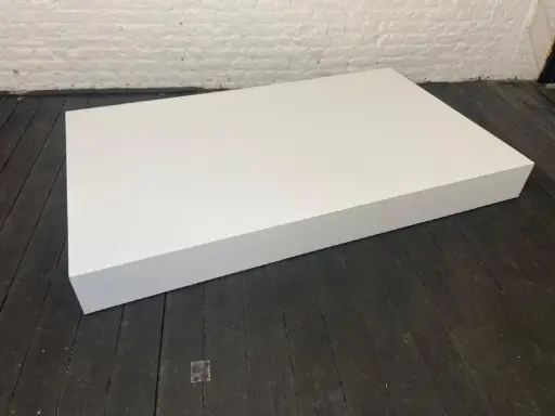 Socle en stock - H20/200/120 cm - Blanc