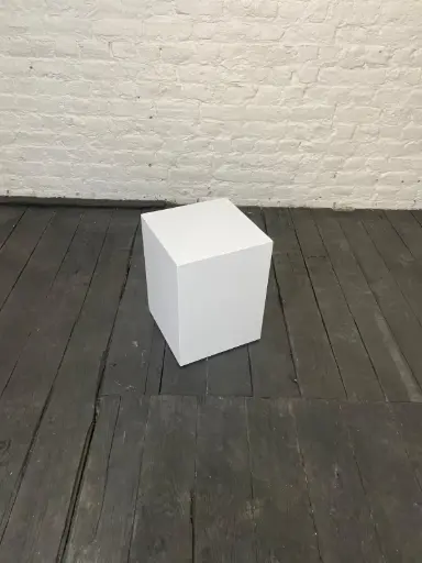 Sokkel in voorraad - H40/30/30 cm - Wit