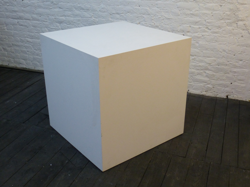 Socle en stock - H83/83,5/83,5 cm - Blanc